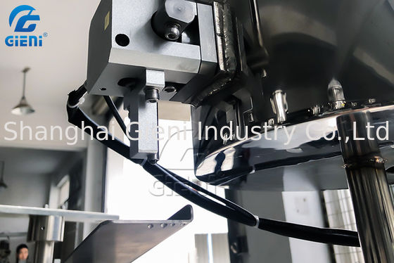 Тип машина руки ручной бальзама губы лить с танком активности топления 20L