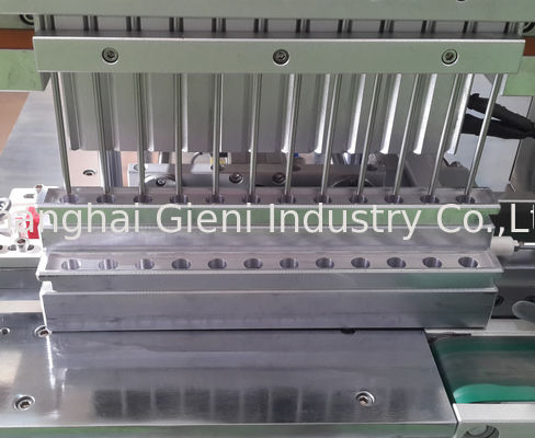 Автоматическая машина завалки Косемтик 12 сопл для губной помады с крышкой цвета