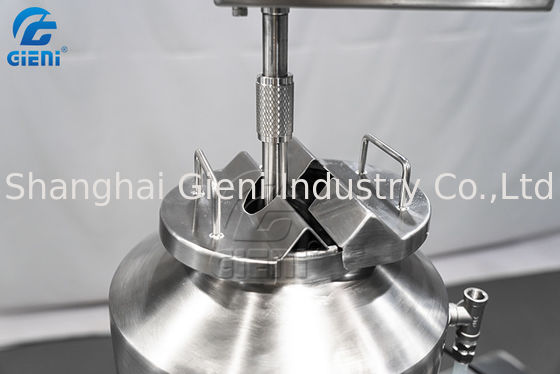 Тип машина лаборатории масла губы туши косметическая заполняя с танком 5L