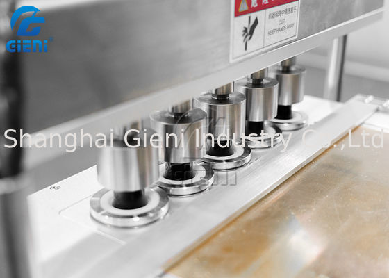 Машина создателя губной помады компакта SS304 1500pcs/H Semi автоматическая