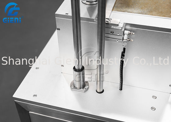 Машина создателя губной помады компакта SS304 1500pcs/H Semi автоматическая