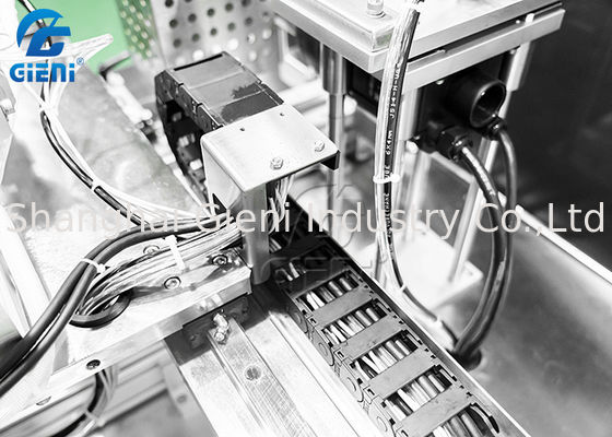 Машина 6 сопл горячая заполняя для бальзама губной помады и губы